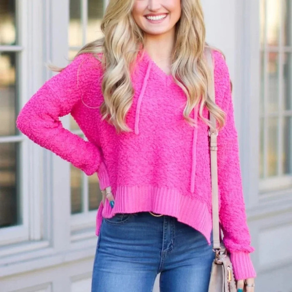 Vici Pol Pink Boucle Textured Hoodie Sweater Size M - Picture 1 of 7